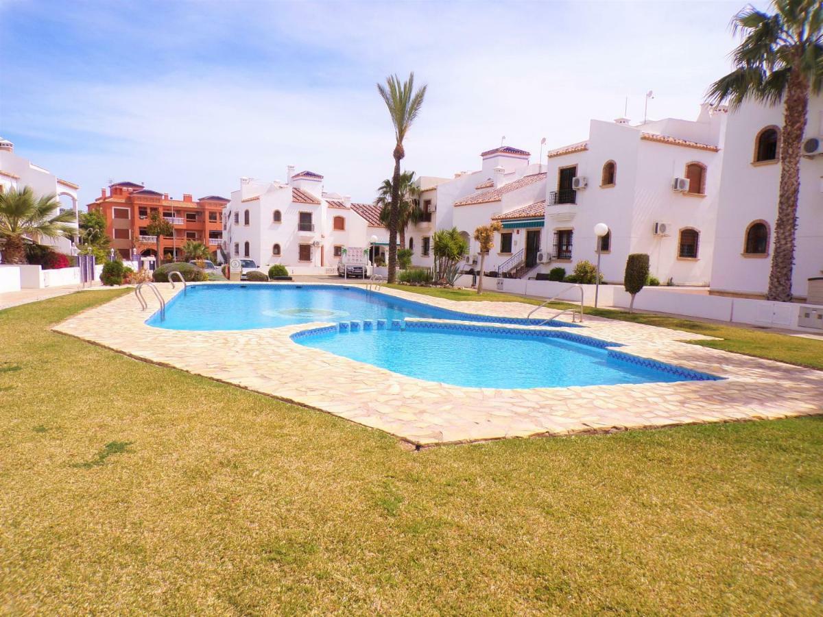 Villamartin Violetas Holiday Home Εξωτερικό φωτογραφία